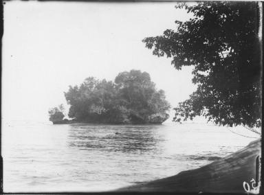Insel Pinis bei Neuirland