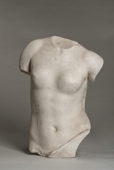 Torso der Aphrodite im Typus der sog. Venus Marina