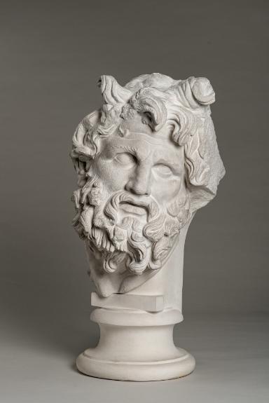 Kopf eines Giganten vom Pergamon-Altar (Gegner der Hekate), sog. Klytios