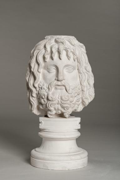 Kopf des Serapis