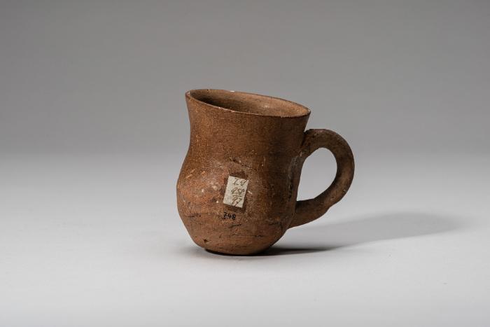 Becher