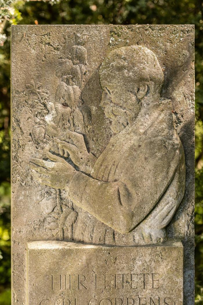 Gedenkstein Carl Correns