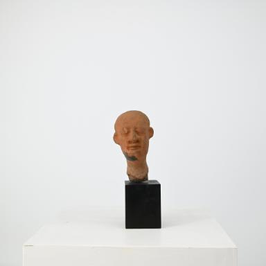 Figurine: Kopf mit abstehenden Ohren