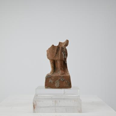 Figurine: Torso eines Knaben
