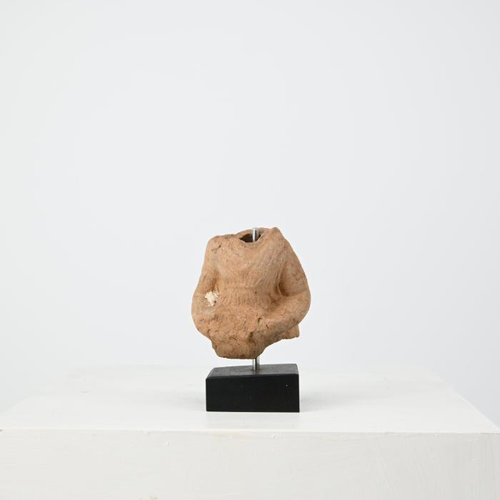 Figurine: weiblicher Torso mit tabula (?)