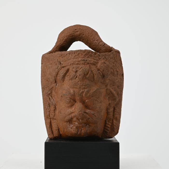 Henkelkorb: Masken
