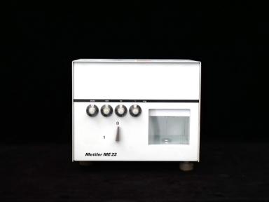 Feinwaage Mettler ME22